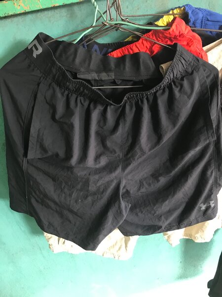 Short homme rouge sportswear