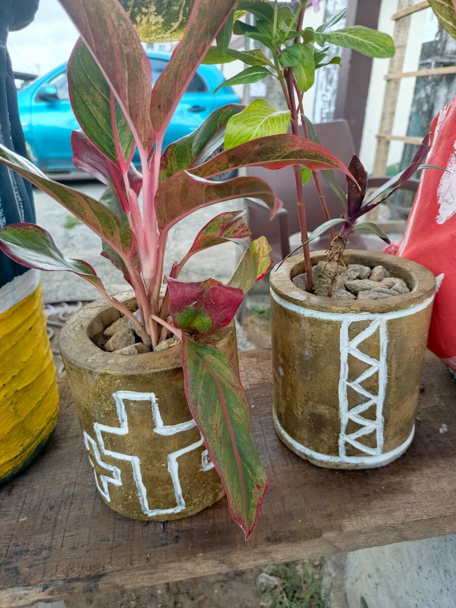 Pots de fleurs artisanaux