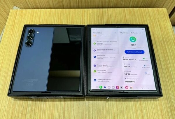 Smartphone pliable moderne