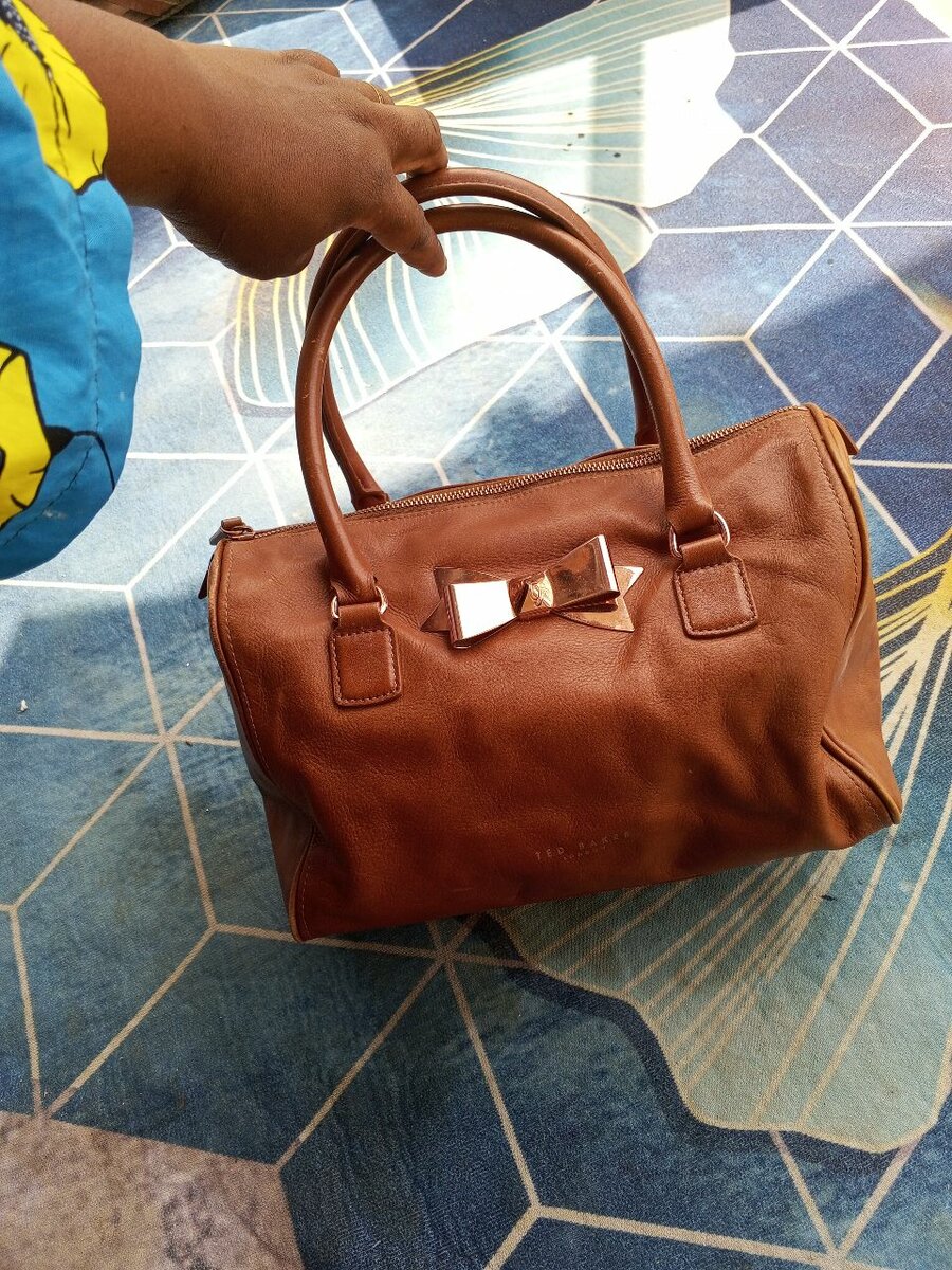 Sac en cuir élégant Ted Baker