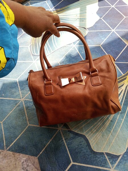 Sac en cuir élégant Ted Baker