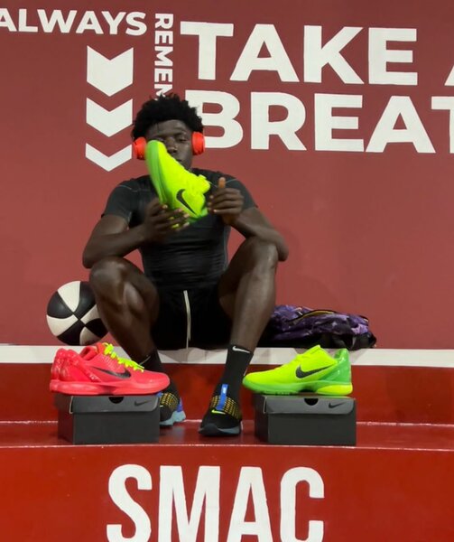 Nike Kobe Grinches and Reverse Grinches