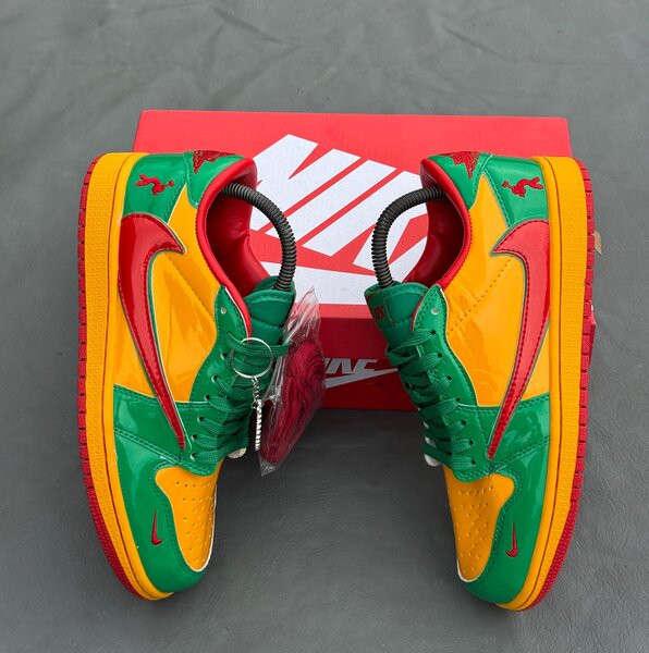 Sneakers colorées Nike