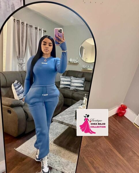 Ensemble de survêtement bleu