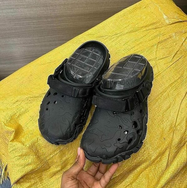 Men's black Crocs