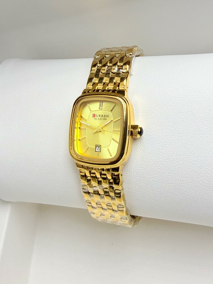 Montre en acier inoxydable élégante