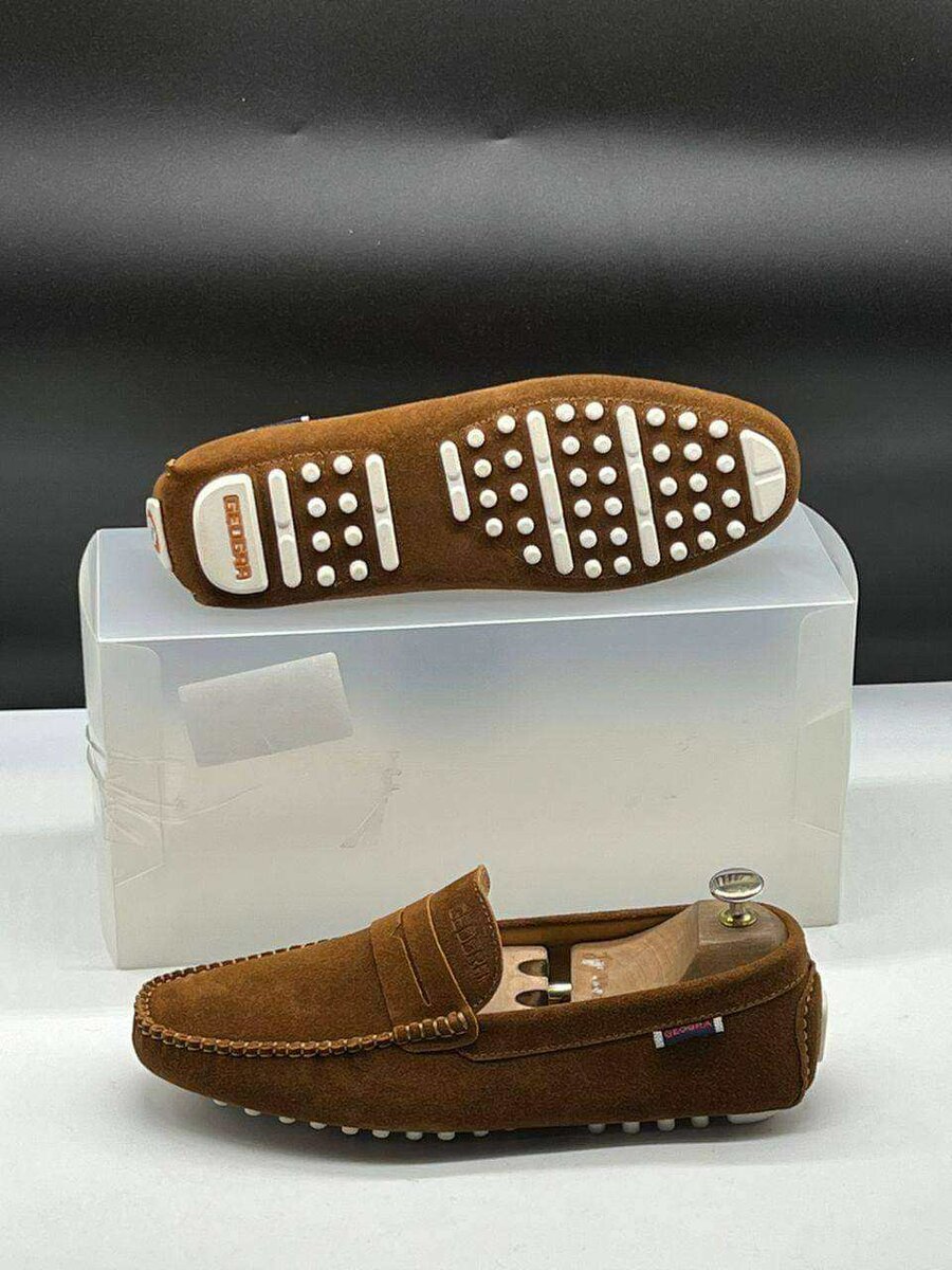 Mocassins en daim élégants