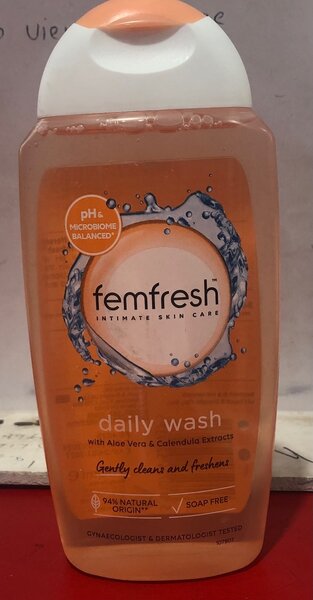 FEMFRESH FEMININE WASH 250ML