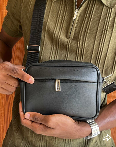 Sacoche bandoulière homme élégante