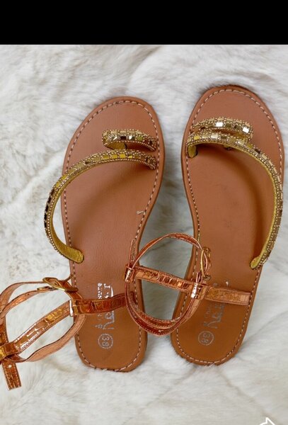 Chaussures fermées sénégalaise