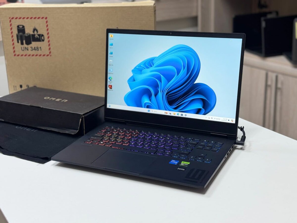 Hp Omen Gaming 16  Intel corei5 13th gen 2.1ghz  Ram 16gb