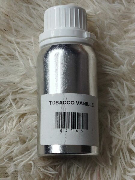 Essence "Tobacco Vanille"