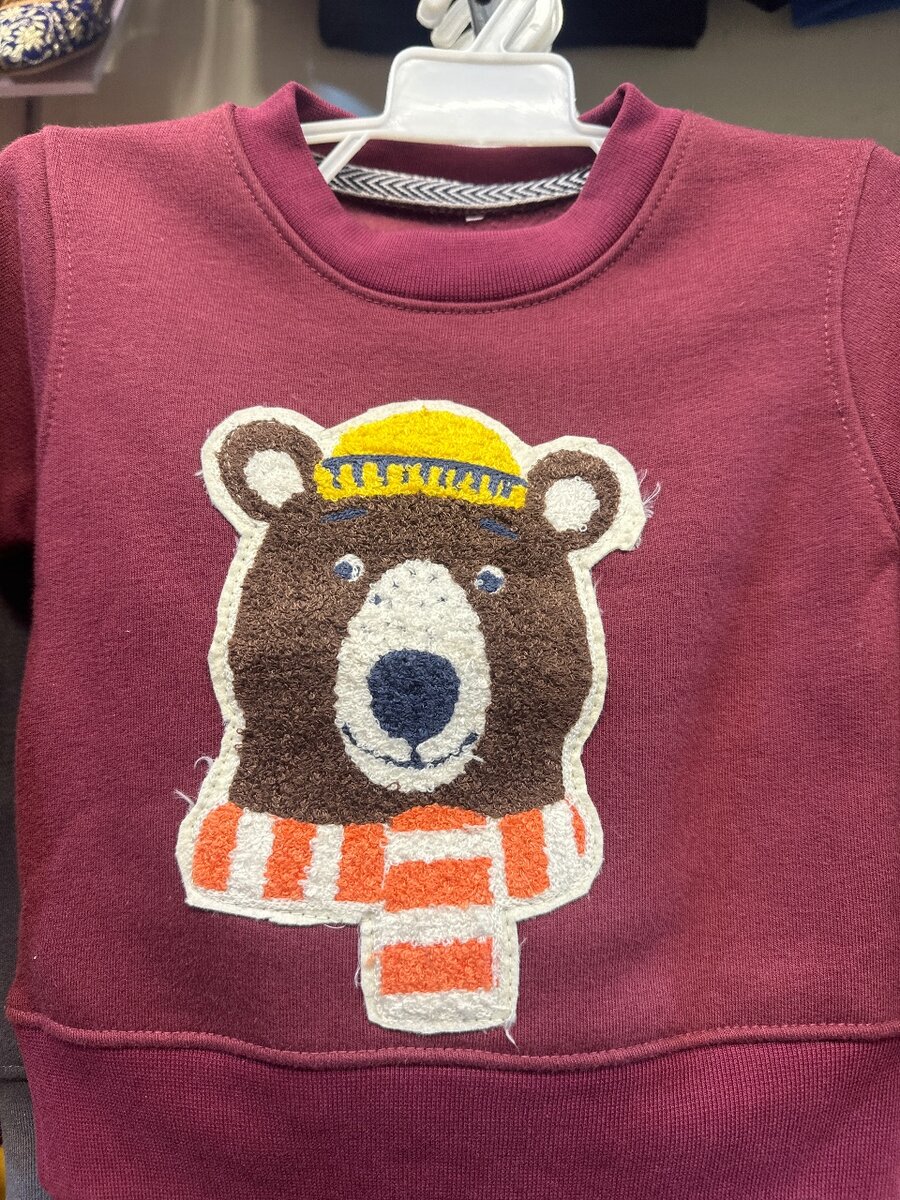 Sweat shirt