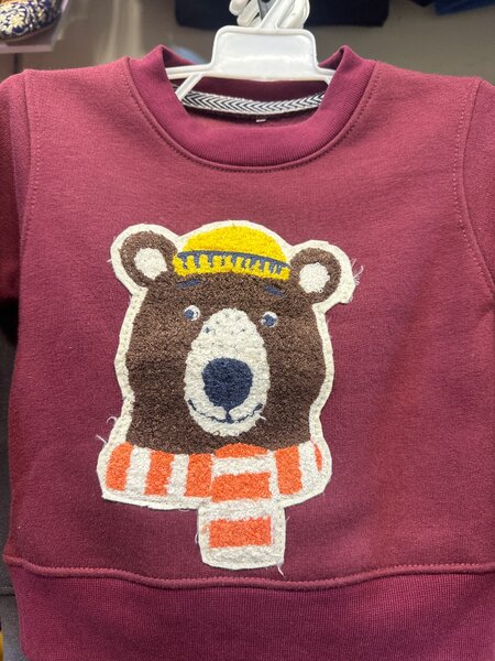 Sweat shirt