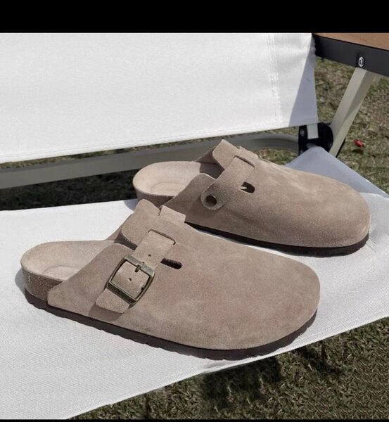 sandale mixte.