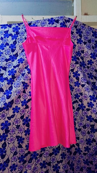 Robe Évasée Fuchsia Satinée