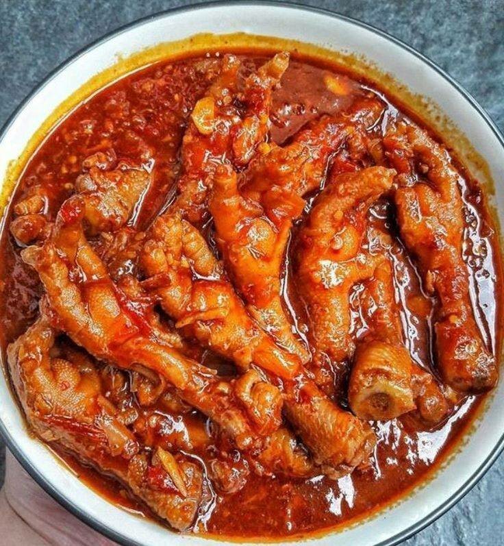 Pieds de Poulet Épicés