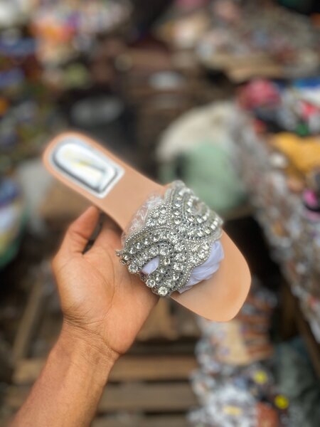 Sandales ornées élégantes