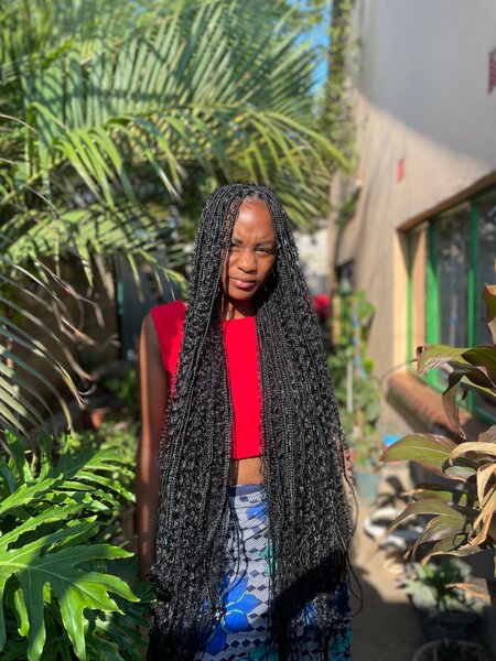 Goddess knotless braids