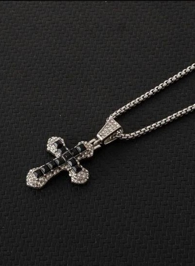 Mens necklace