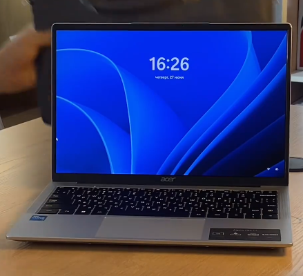 💻 Acer Aspire Lite