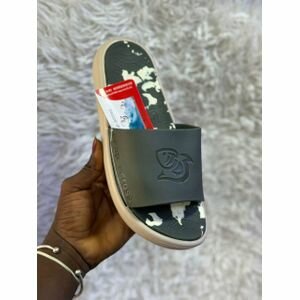 Claquette Leap Across