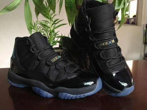 Jordan rétro 11 noir
