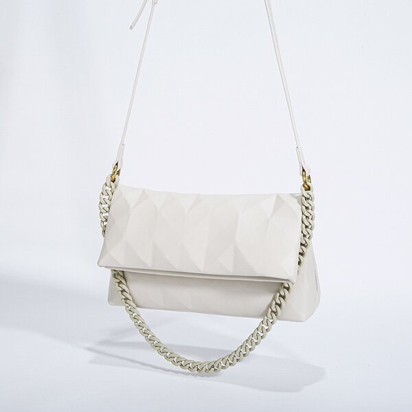 LADIES HANDBAGS- 24061