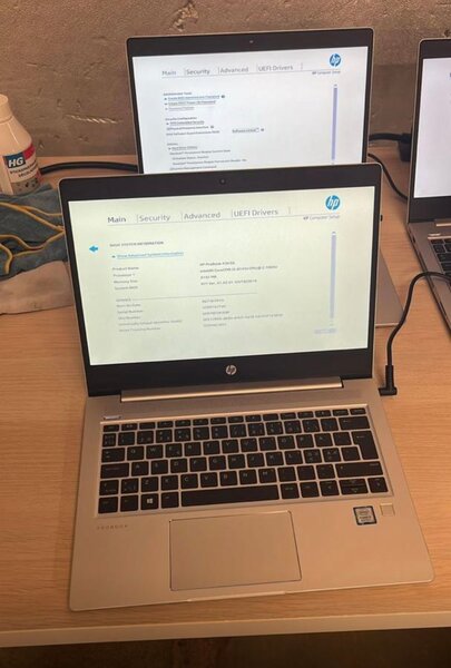 HP Probook 430, i3 , 256/8 i3
