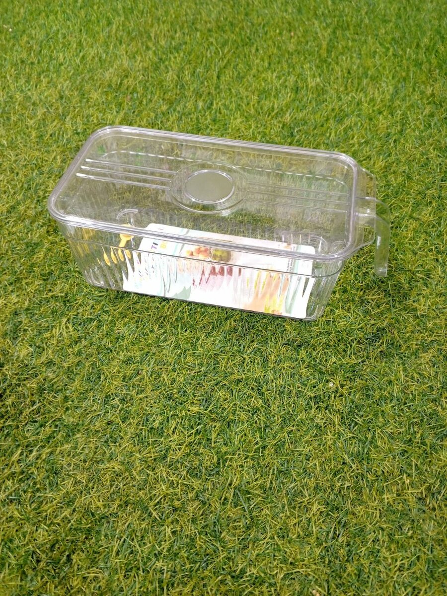 Refrigerator storage bowl