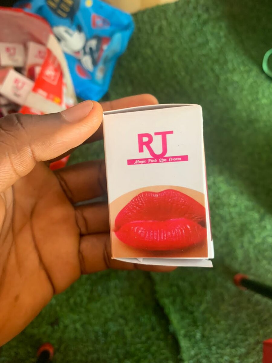 Pink lip cream for dark lips