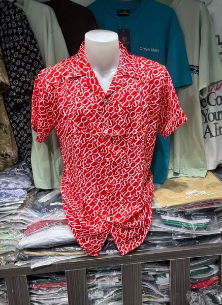 Chemise à motifs rouge vif