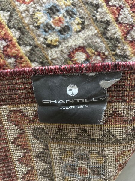 Chantil Persian Rug