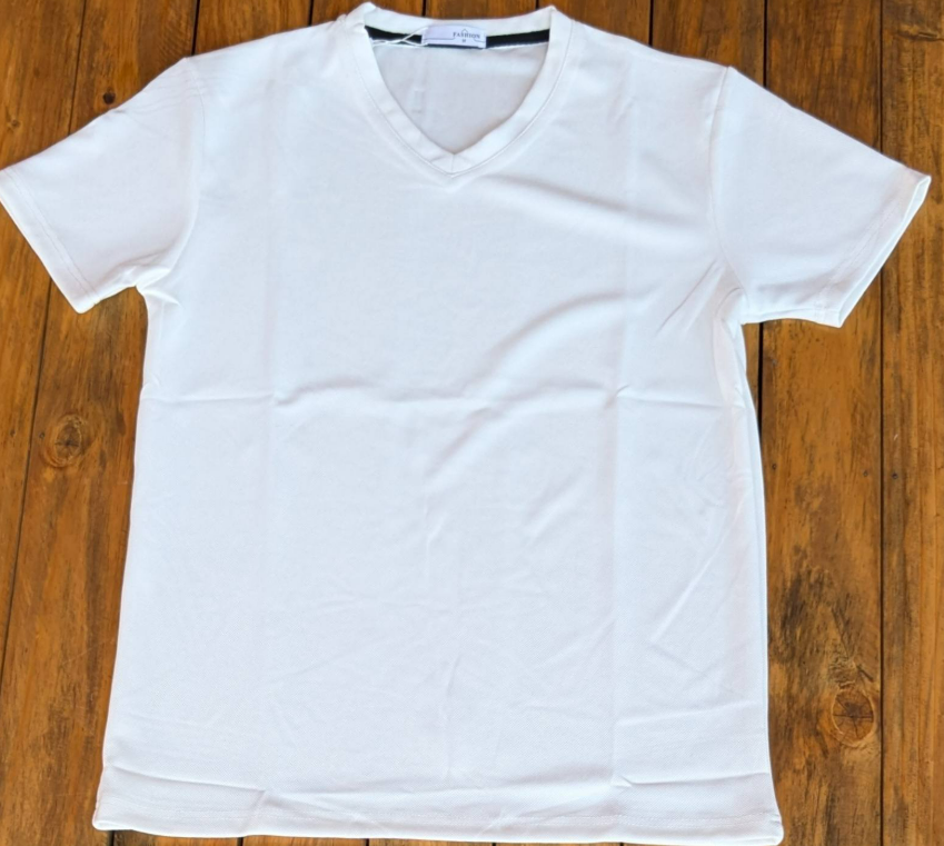 V-NECK T-SHIRT
