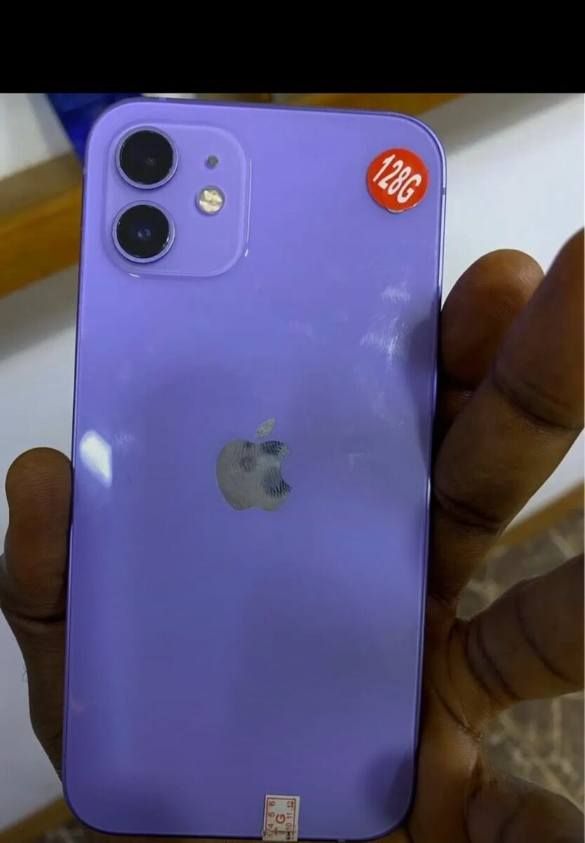 iPhone Violet 128 Go