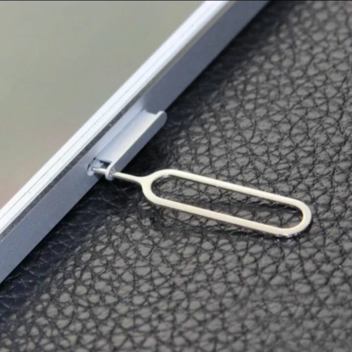 Outil éjection carte SIM universel