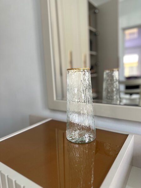 Ваза декоративная