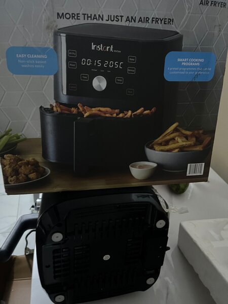 Friteuse à air Instant Vortex