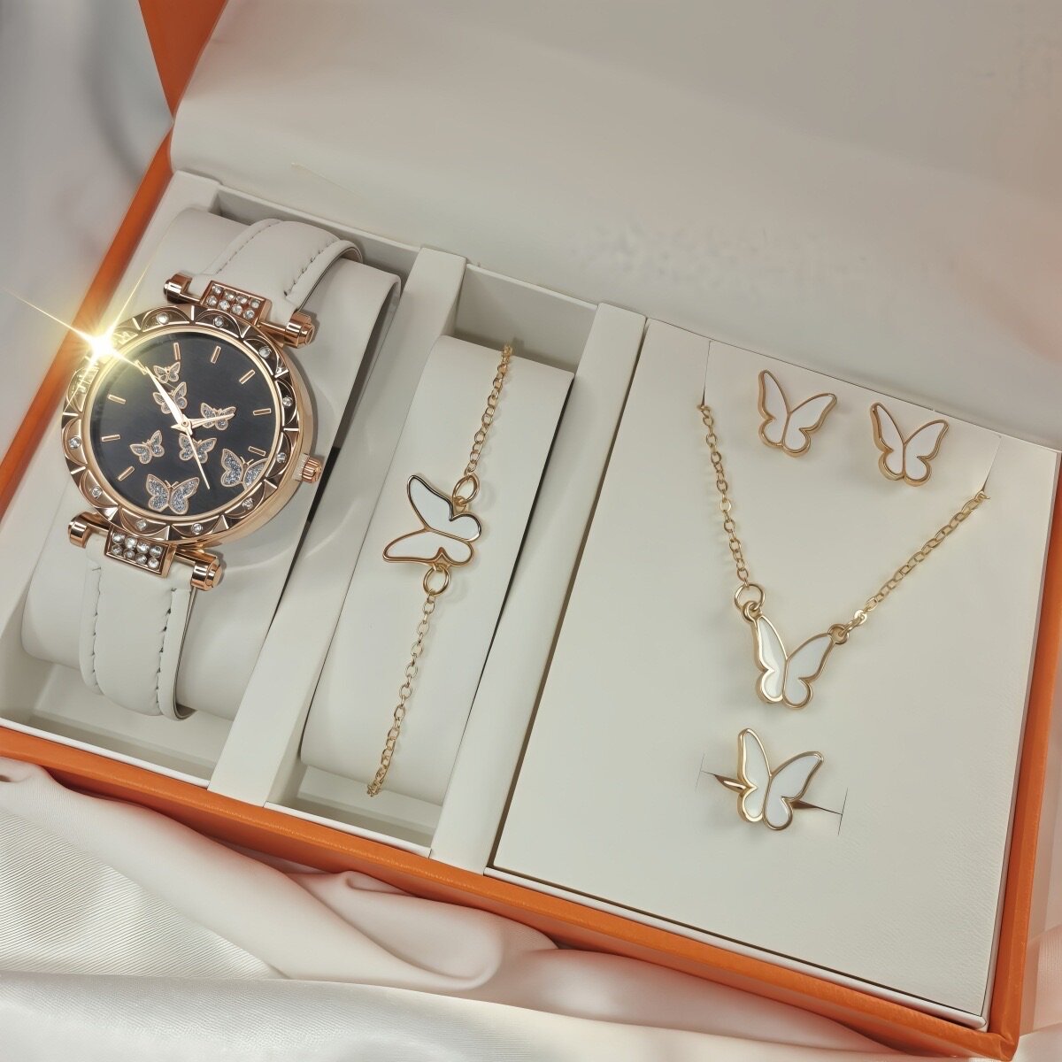 Ensemble montre et bijoux