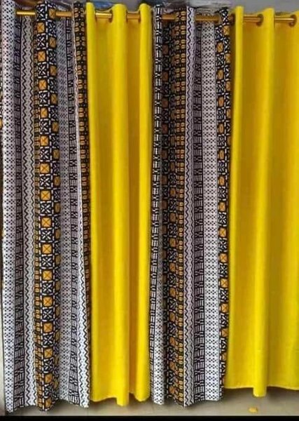 Rideaux en tissu à motifs colorés