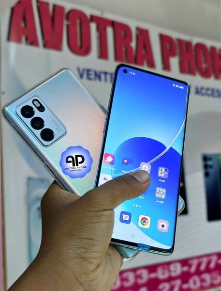 Smartphone Oppo moderne