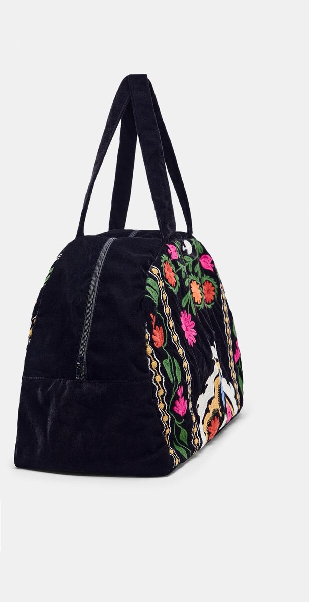 Sac brodé en velours coloré