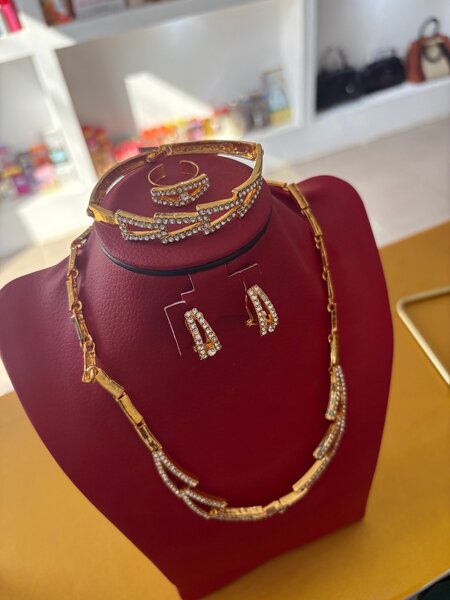 Parure Classique Dorée