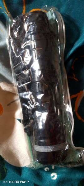 Lampe Torche LED Puissante