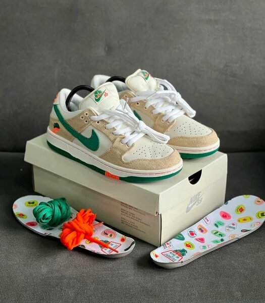 Baskets Nike SB Dunk Low