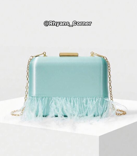 Premium patchwork feather clutch