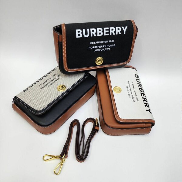 Бренд: BURBERRY