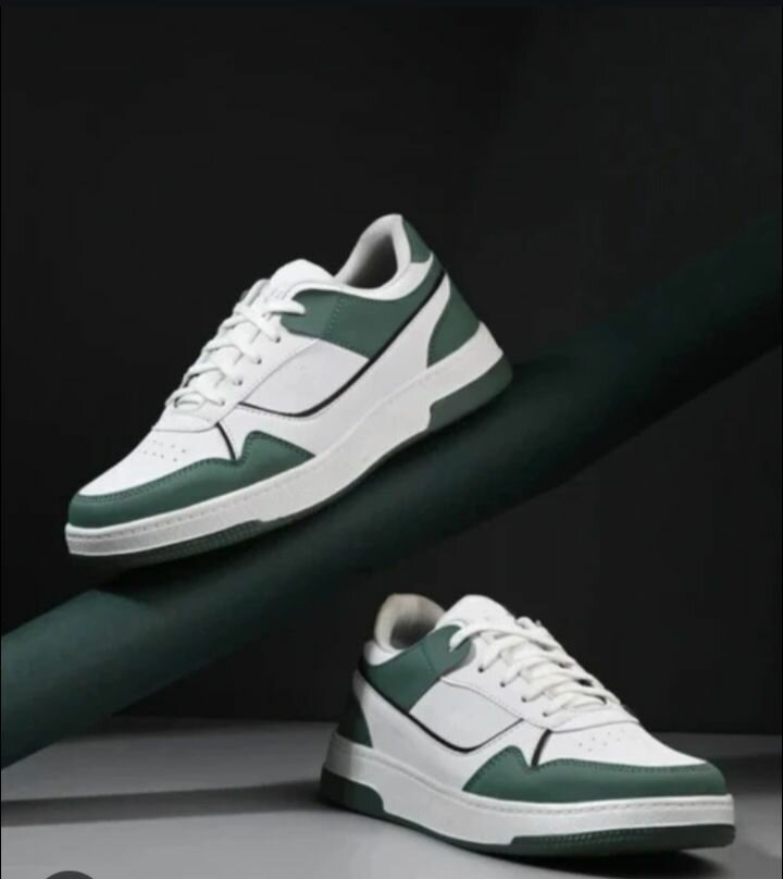 Baskets blanches et vertes