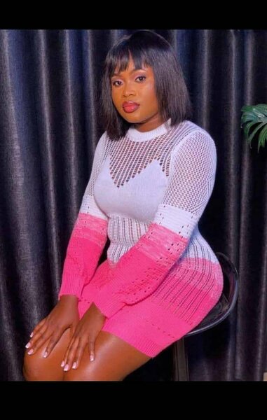 Robe Pull Tricotée Élégante