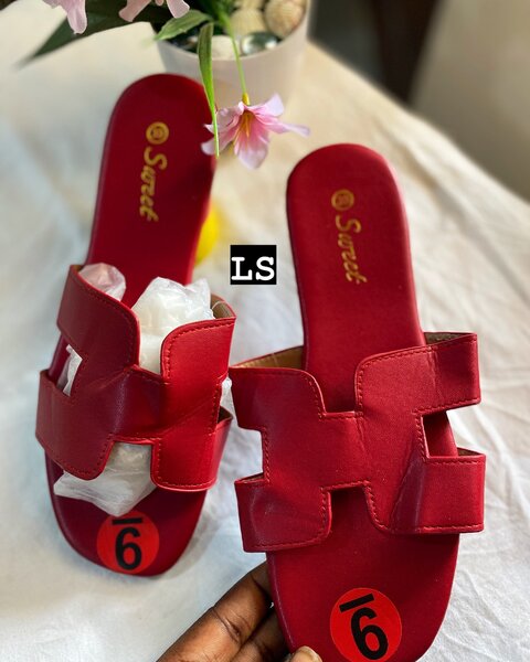 LS Slippers